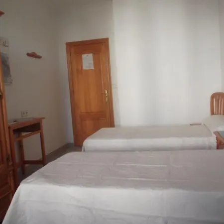 Casa De Huespedes El Almendro Hotel Ibiza Town Room photo