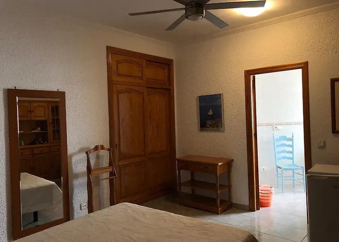 Casa De Huespedes El Almendro